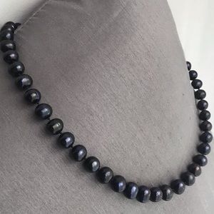 Genuine black peacock pearl necklace